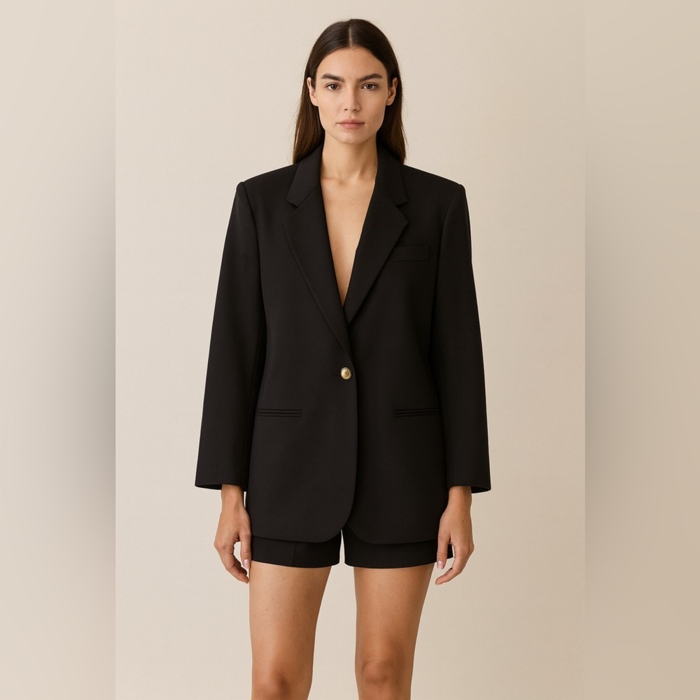 Alfred Dunner Women's Black Button-Front Blazer.     Size-8